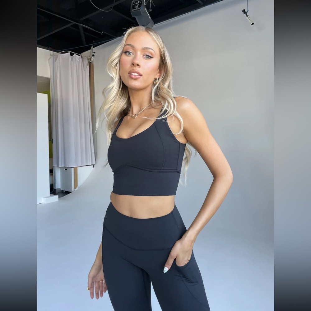 Leelo Active Black Luxe Longline Crop